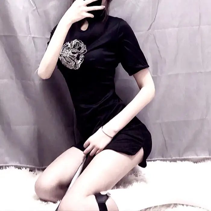 消逝于黑暗中